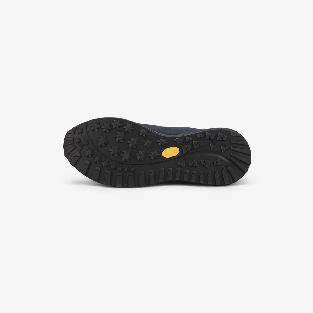 Kilen Low — image 6 of 7