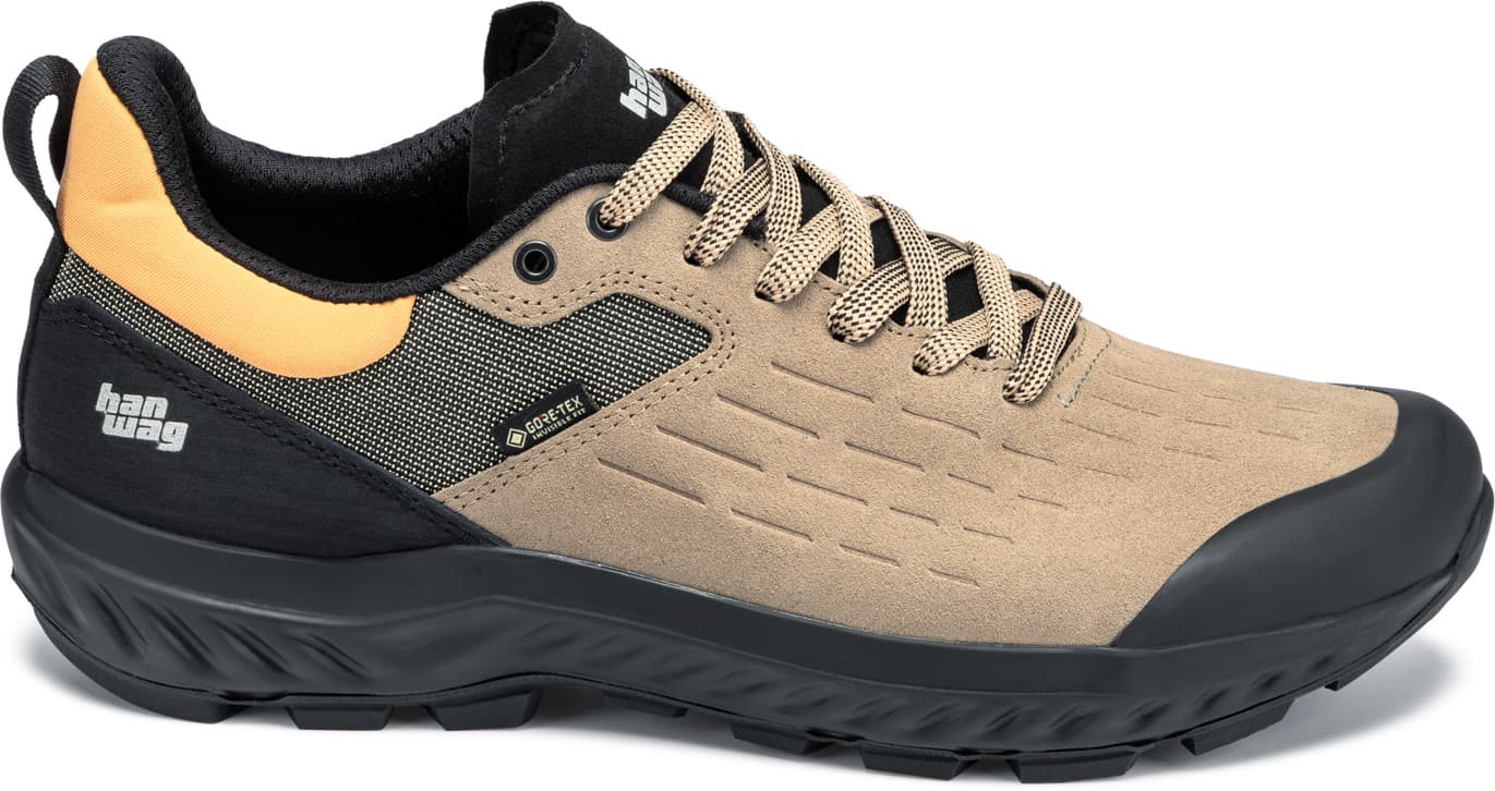 Lightbrown-orange