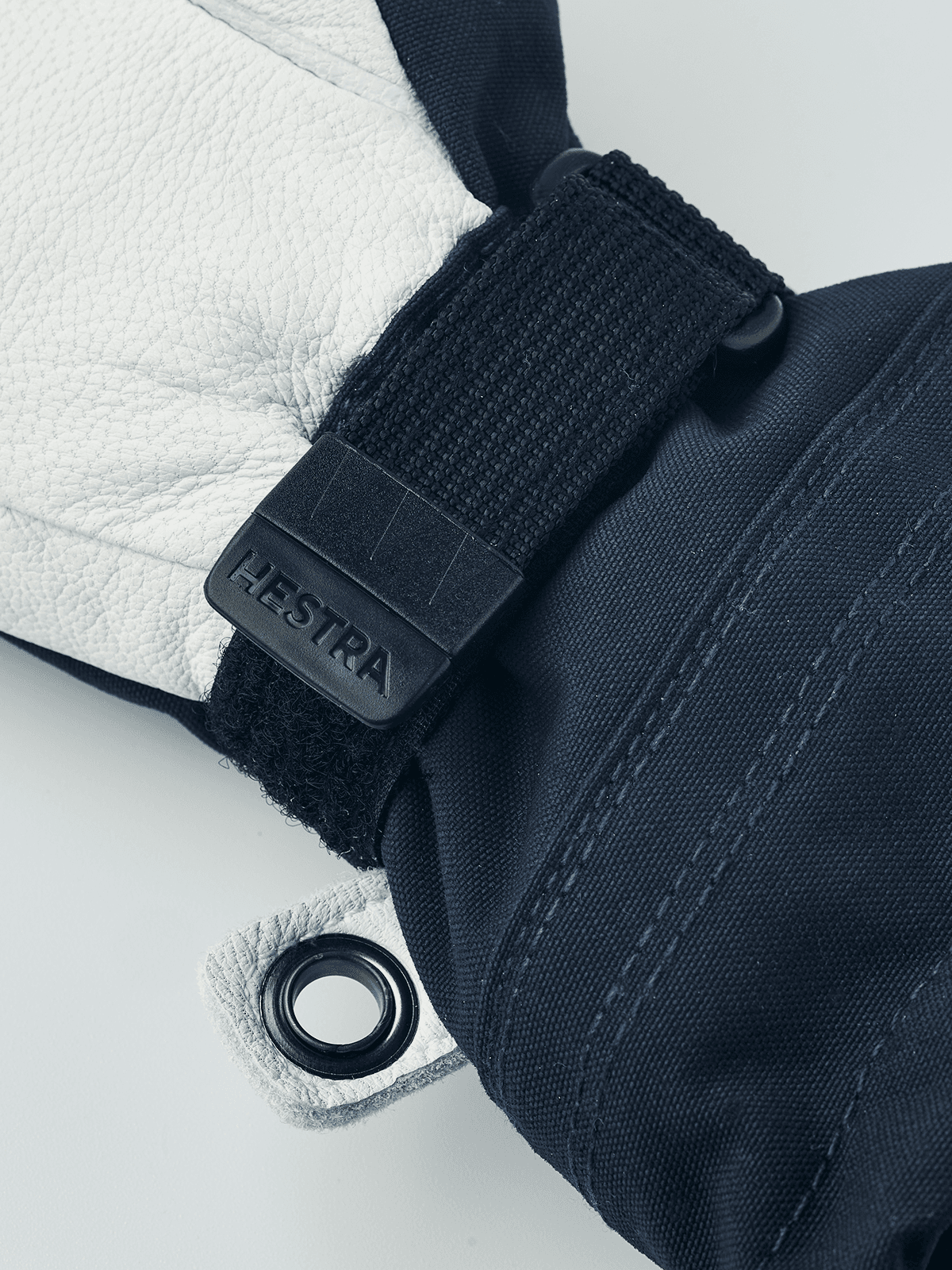 Juniors' Army Leather Heli Ski 3-Finger — image 3 of 7