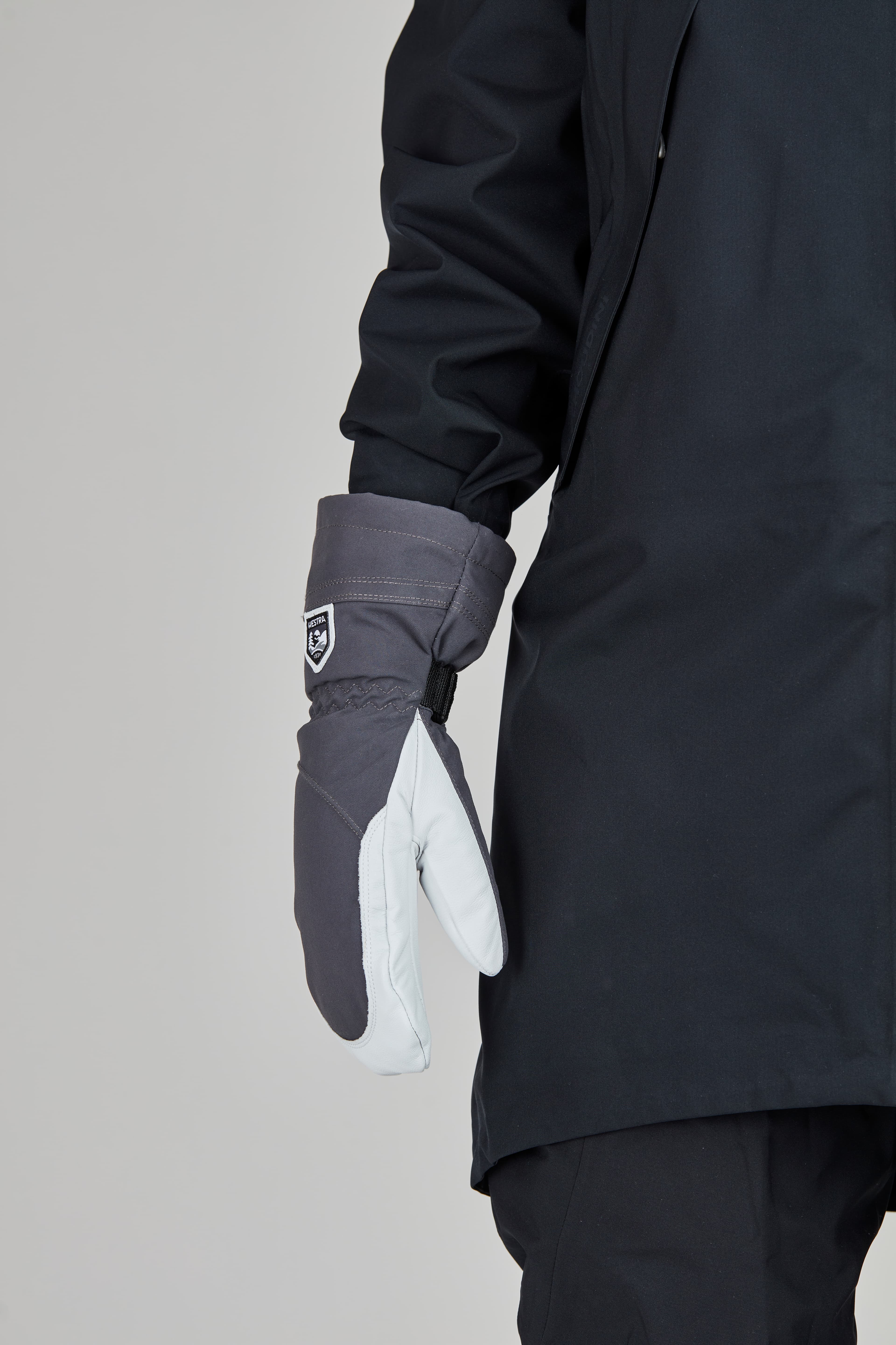 Women's Heli Ski Female Mitt — image 6 of 7