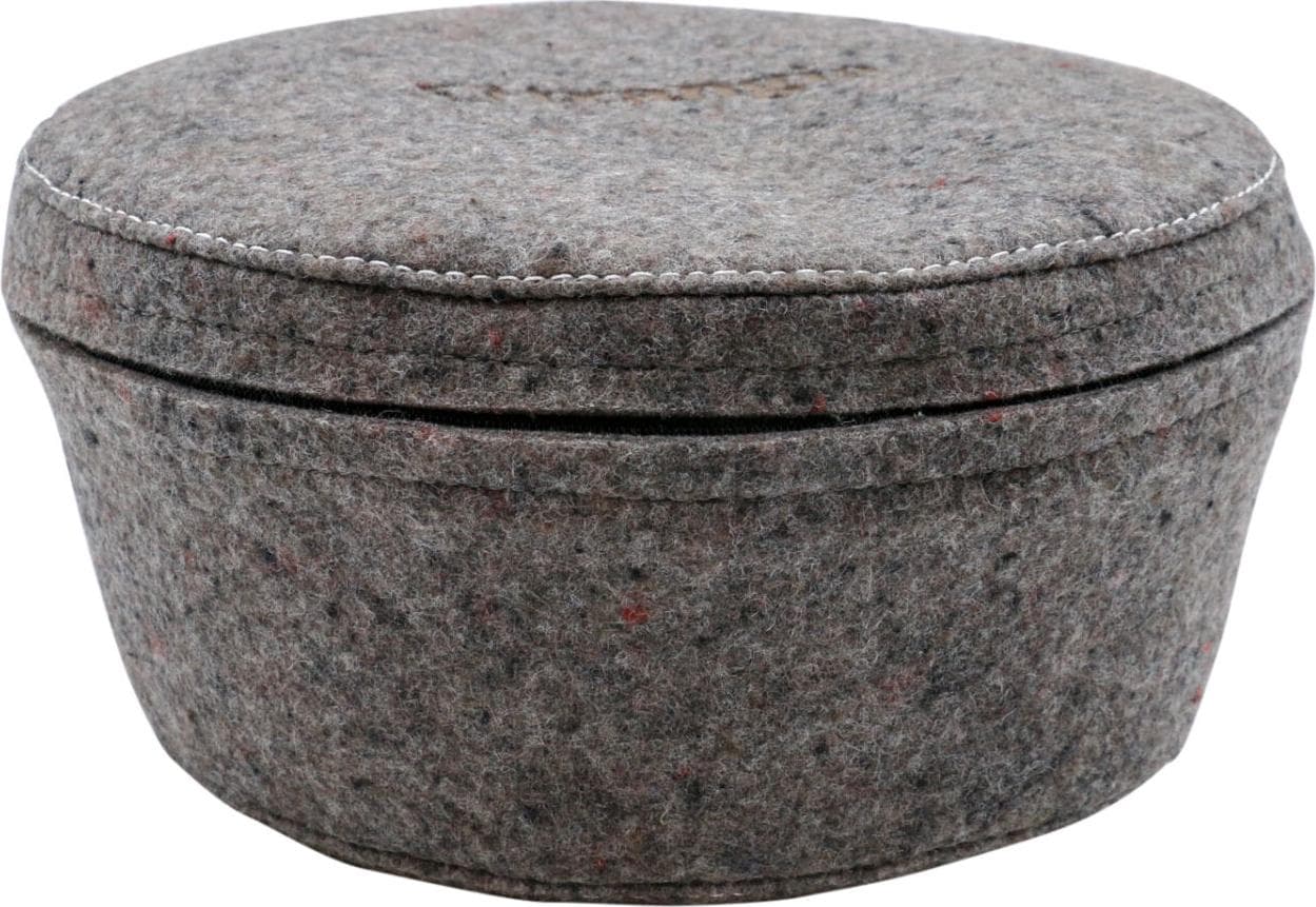 Wool Case 25 — image 3 of 4
