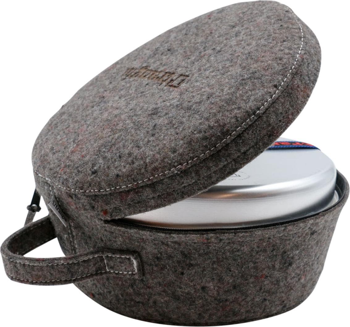 Wool Case 25 — image 2 of 4