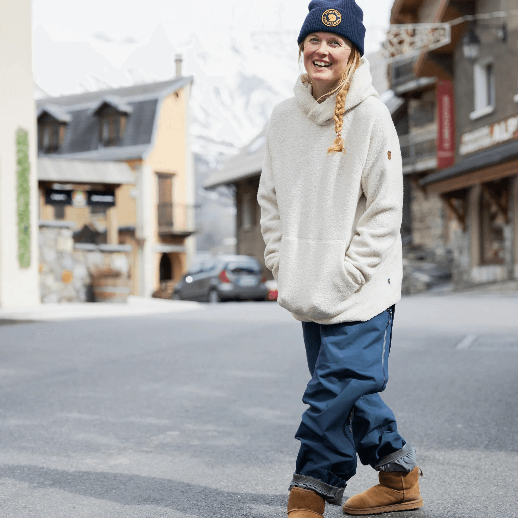 Women's Kaitum Hoodie — image 3 of 12