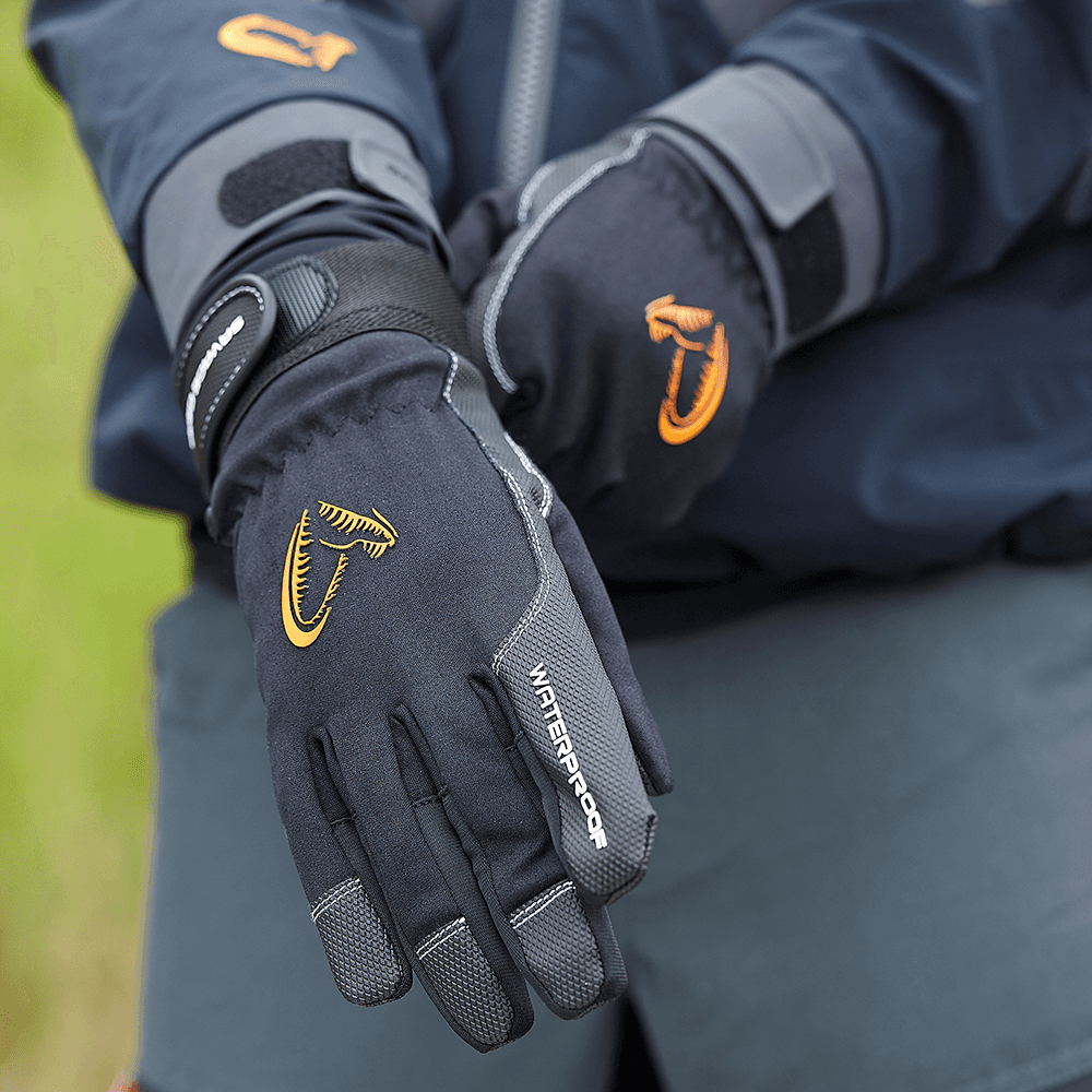 Savage Gear All Weather Glove — image 3 of 3