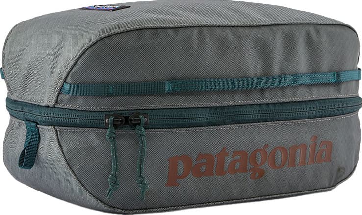 Patagonia Black Hole Cube 6L — image 1 of 2